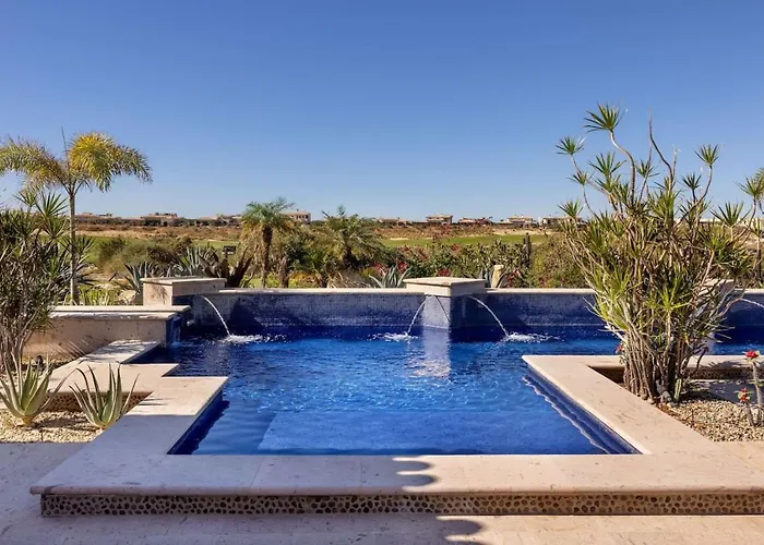 5-br Golf With Transportation Included Villa